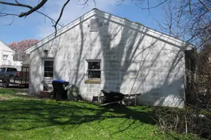 1025 Scott Ave, Upper Chichester, PA 19061 - Photo 5