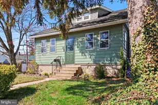 30 W Avon Rd, Brookhaven, PA 19015 - Photo 29