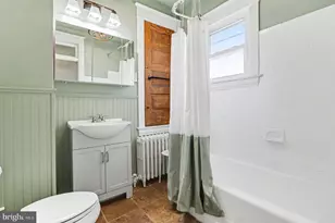 30 W Avon Rd, Brookhaven, PA 19015 - Photo 17