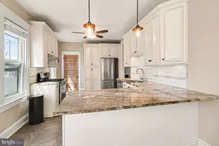 30 W Avon Rd, Brookhaven, PA 19015 - Photo 11