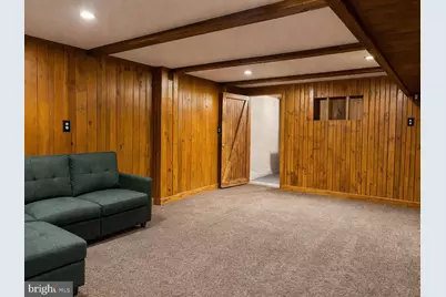 227 N Linden Avenue, Upper Darby, PA 19082 - Photo 13