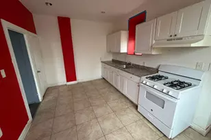 800 W 11th St, Chester, PA 19013 - Photo 5