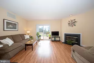 182 Nottingham Ct, Aston, PA 19014 - Photo 9