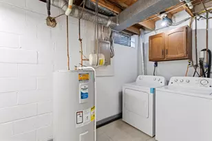 1334 Rolling Glen Dr, Upper Chichester, PA 19061 - Photo 19