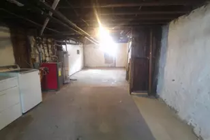 154 N Carol Blvd, Upper Darby, PA 19082 - Photo 23