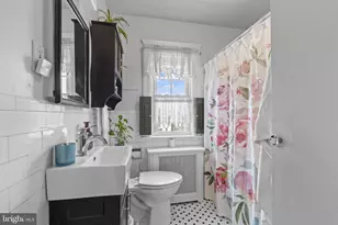 330 Burmont Rd, Drexel Hill, PA 19026 - Photo 21