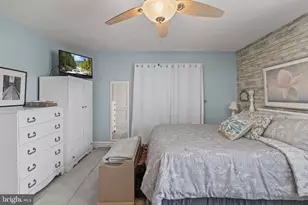 330 Burmont Rd, Drexel Hill, PA 19026 - Photo 23