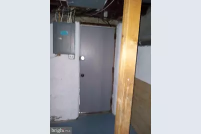 123 Spring Valley Road, Darby, PA 19023 - Photo 33