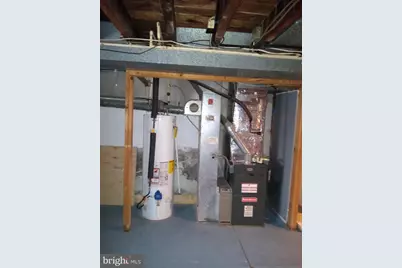 123 Spring Valley Road, Darby, PA 19023 - Photo 31