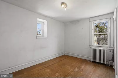 229 Barrington Road, Upper Darby, PA 19082 - Photo 13