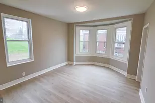 1112 Elmwood Ave, Sharon Hill, PA 19079 - Photo 7