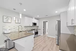 711 Hedgerow Dr, Broomall, PA 19008 - Photo 5