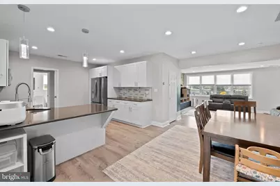 711 Hedgerow Drive, Broomall, PA 19008 - Photo 9