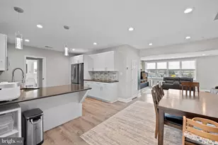 711 Hedgerow Dr, Broomall, PA 19008 - Photo 9