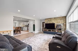 711 Hedgerow Dr, Broomall, PA 19008 - Photo 13