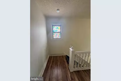 388 W Lancaster Avenue, Wayne, PA 19087 - Photo 15