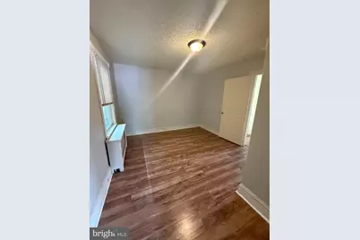 388 W Lancaster Avenue, Wayne, PA 19087 - Photo 5