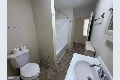 388 W Lancaster Avenue, Wayne, PA 19087 - Photo 11