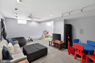 5200 Hilltop Dr, Brookhaven, PA 19015 - Photo 27