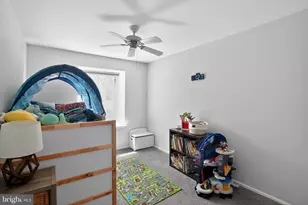 5200 Hilltop Dr, Brookhaven, PA 19015 - Photo 23