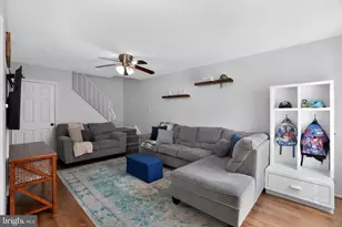 5200 Hilltop Dr, Brookhaven, PA 19015 - Photo 5