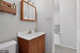 5200 Hilltop Dr, Brookhaven, PA 19015 - Photo 21