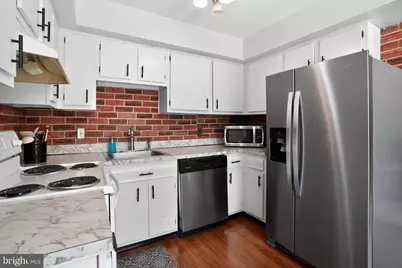 5200 Hilltop Drive #470, Brookhaven, PA 19015 - Photo 13