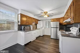 5239 Arrowhead Ln, Drexel Hill, PA 19026 - Photo 7