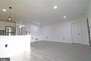 511 Corinthian Ave, Essington, PA 19029 - Photo 3