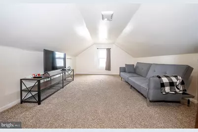 240 Wadas Avenue, Upper Darby, PA 19082 - Photo 53