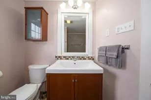 240 Wadas Ave, Upper Darby, PA 19082 - Photo 43