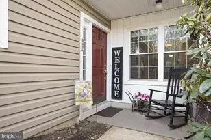 345 Danbury Ln, Glen Mills, PA 19342 - Photo 3