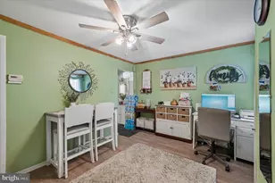 18 W 3rd St, Marcus Hook, PA 19061 - Photo 7