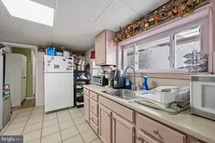 18 W 3rd St, Marcus Hook, PA 19061 - Photo 17