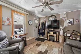 18 W 3rd St, Marcus Hook, PA 19061 - Photo 5