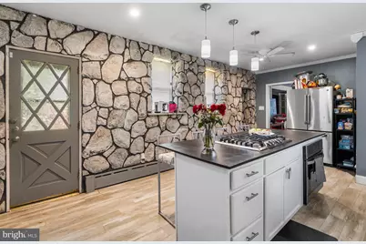 524 E St 21st Street, Chester, PA 19013 - Photo 17