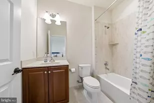 305 Green Bank Ln, Newtown Square, PA 19073 - Photo 43