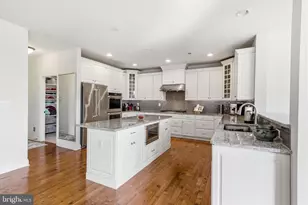 305 Green Bank Ln, Newtown Square, PA 19073 - Photo 17