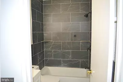 1 Radnor Drive #E4, Newtown Square, PA 19073 - Photo 17