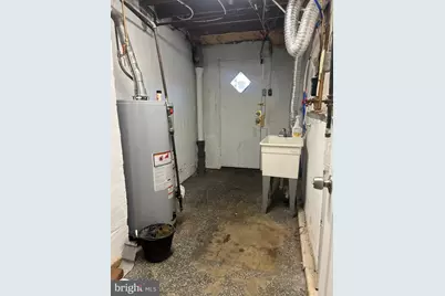 7056 Aberdeen Road, Upper Darby, PA 19082 - Photo 17