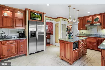 3824 Sharon Drive, Garnet Valley, PA 19060 - Photo 7