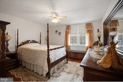 2430 Stoneybrook Lane, Drexel Hill, PA 19026 - Photo 7