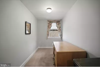 2430 Stoneybrook Lane, Drexel Hill, PA 19026 - Photo 9