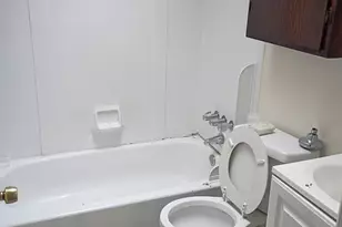 606 Colwyn, Darby, PA 19023 - Photo 7