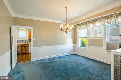 220 W Albemarle Avenue, Lansdowne, PA 19050 - Photo 9