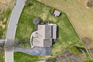 26 Woodside Farm Dr, Garnet Valley, PA 19060 - Photo 13