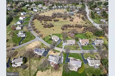 26 Woodside Farm Drive, Garnet Valley, PA 19060 - Photo 5