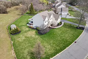 26 Woodside Farm Dr, Garnet Valley, PA 19060 - Photo 7