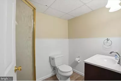 220 N Orange Street, Media, PA 19063 - Photo 21