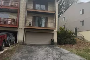 526 Gia Cir, Clifton Heights, PA 19018 - Photo 1